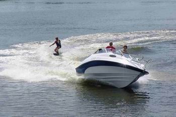 Продажа катеров и лодок в Европе. Cobra 2050 Elegance с подвесным двигателем