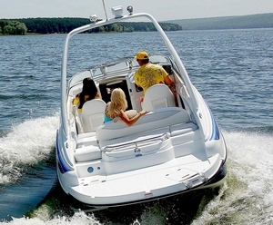 катер Cobra 2150 Prestige