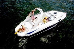 катер Cobra 2150 Prestige